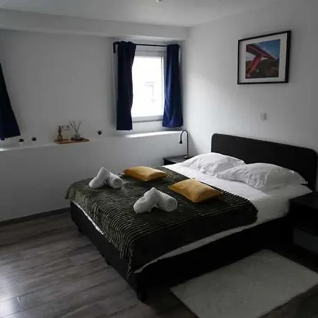 La Station Hotel
